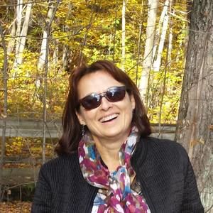 Meet your Posher, Denise